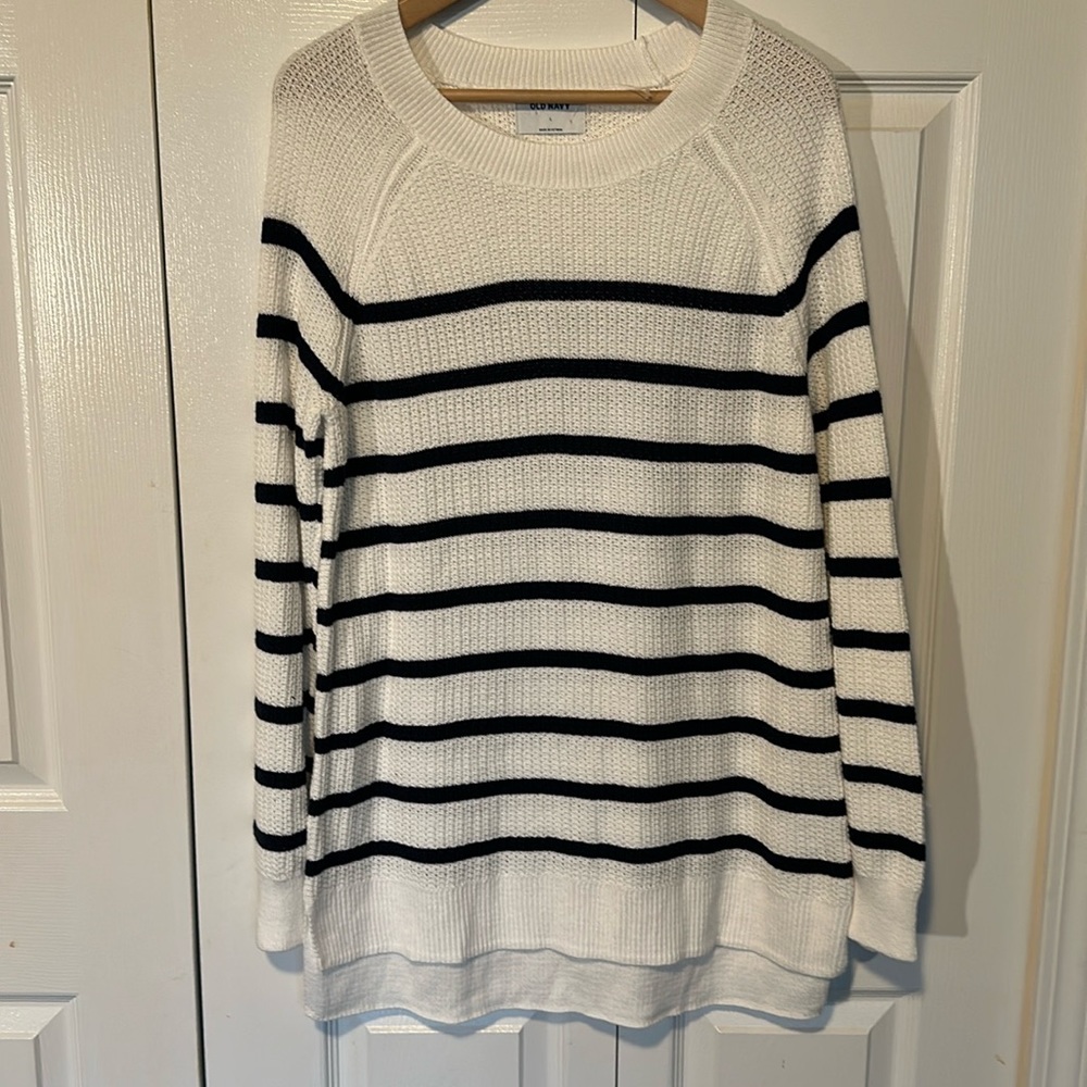 Old Navy White Crewneck Sweater with Black Stripes